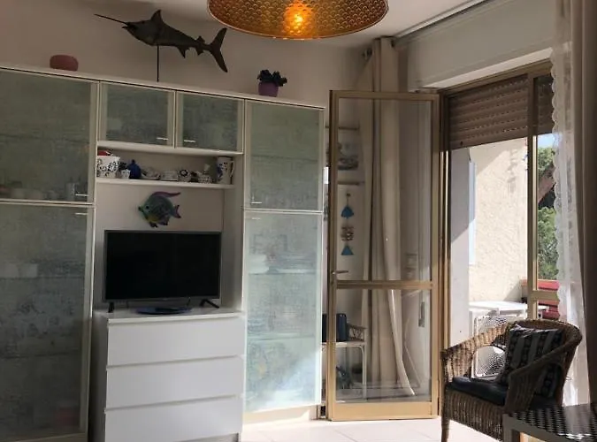 Fiorita Holiday home *