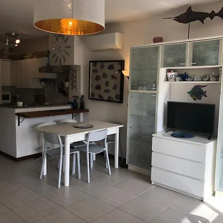 Fiorita Forte dei Marmi